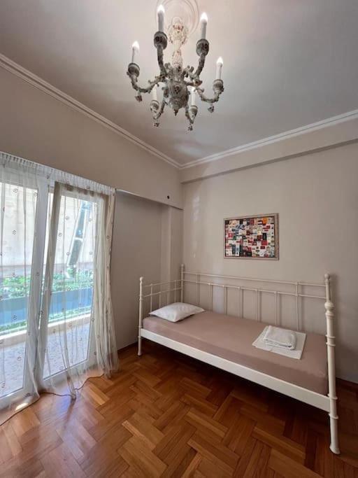 Carlito"S Apartment 1 Next To Metro Station Athén Kültér fotó