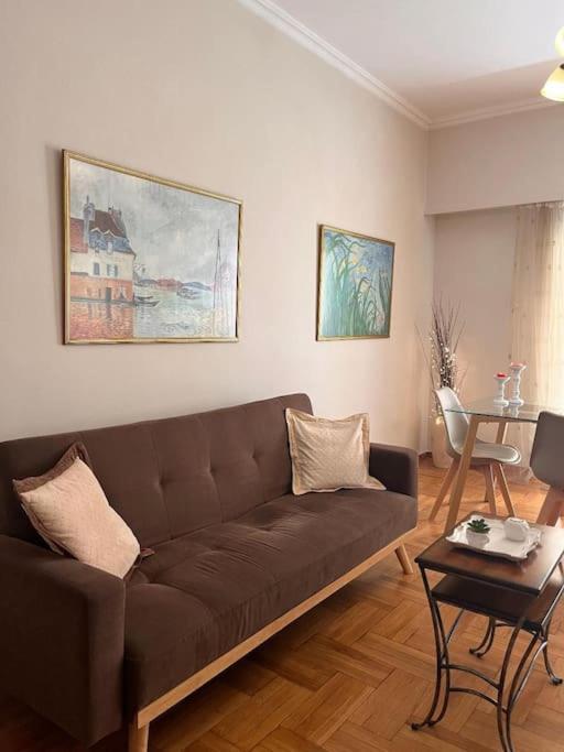 Carlito"S Apartment 1 Next To Metro Station Athén Kültér fotó